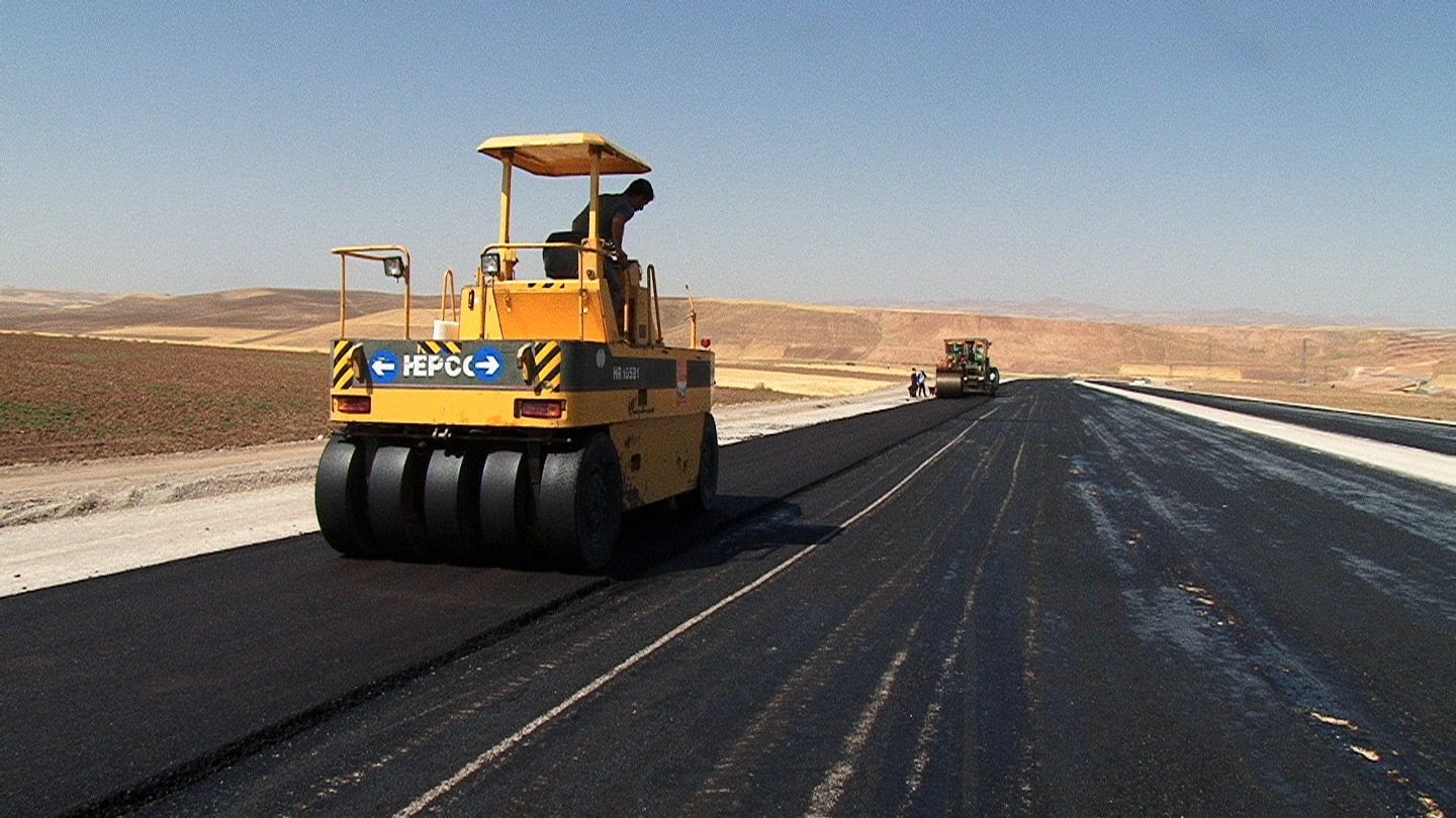 کنار گذر غربی تبريز و آنتن اتصالی